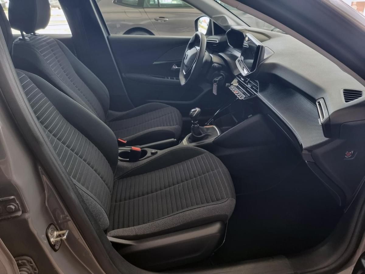 peugeot-208-2024-gasolina-1199cc