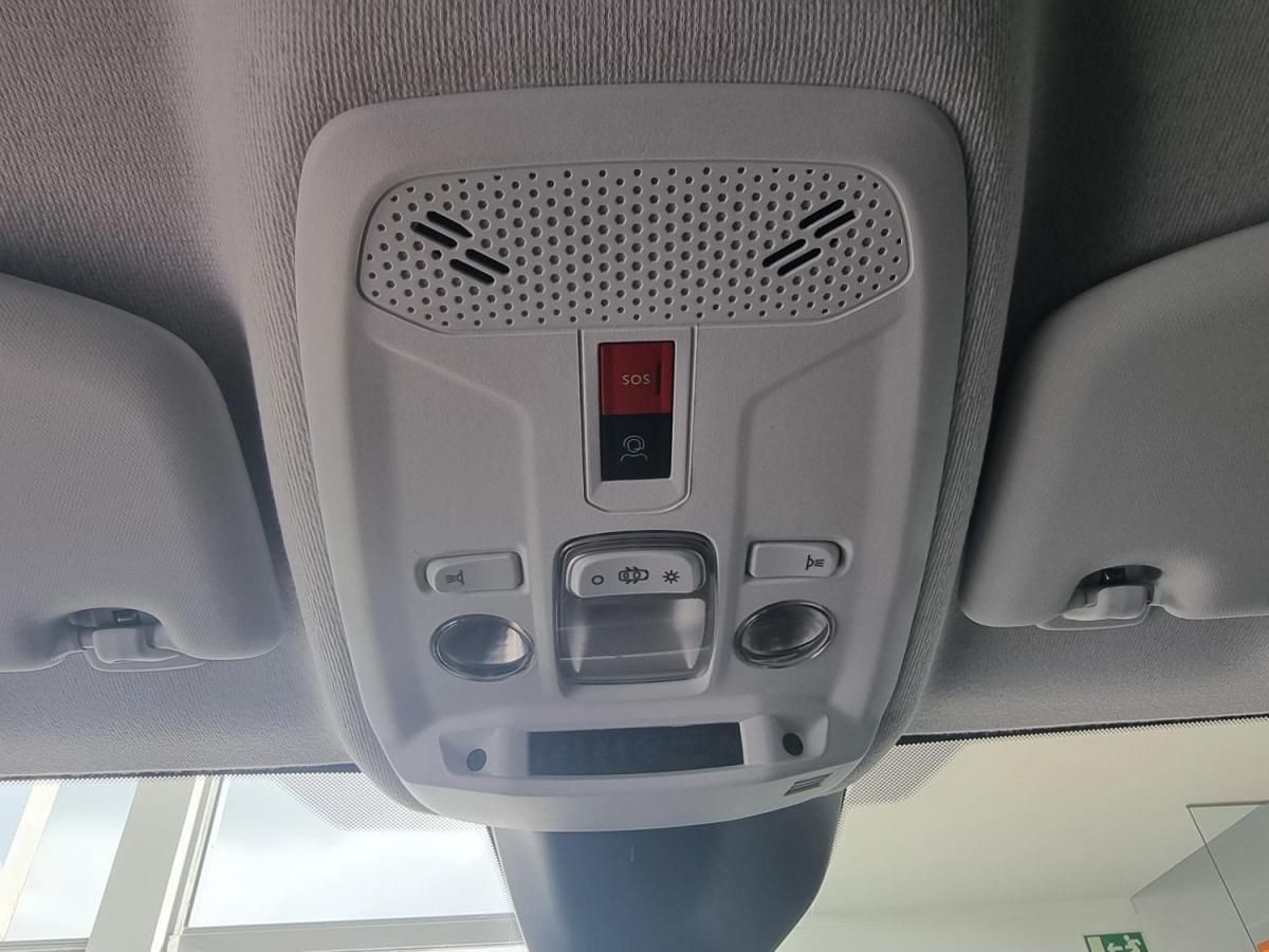 peugeot-208-2024-gasolina-1199cc