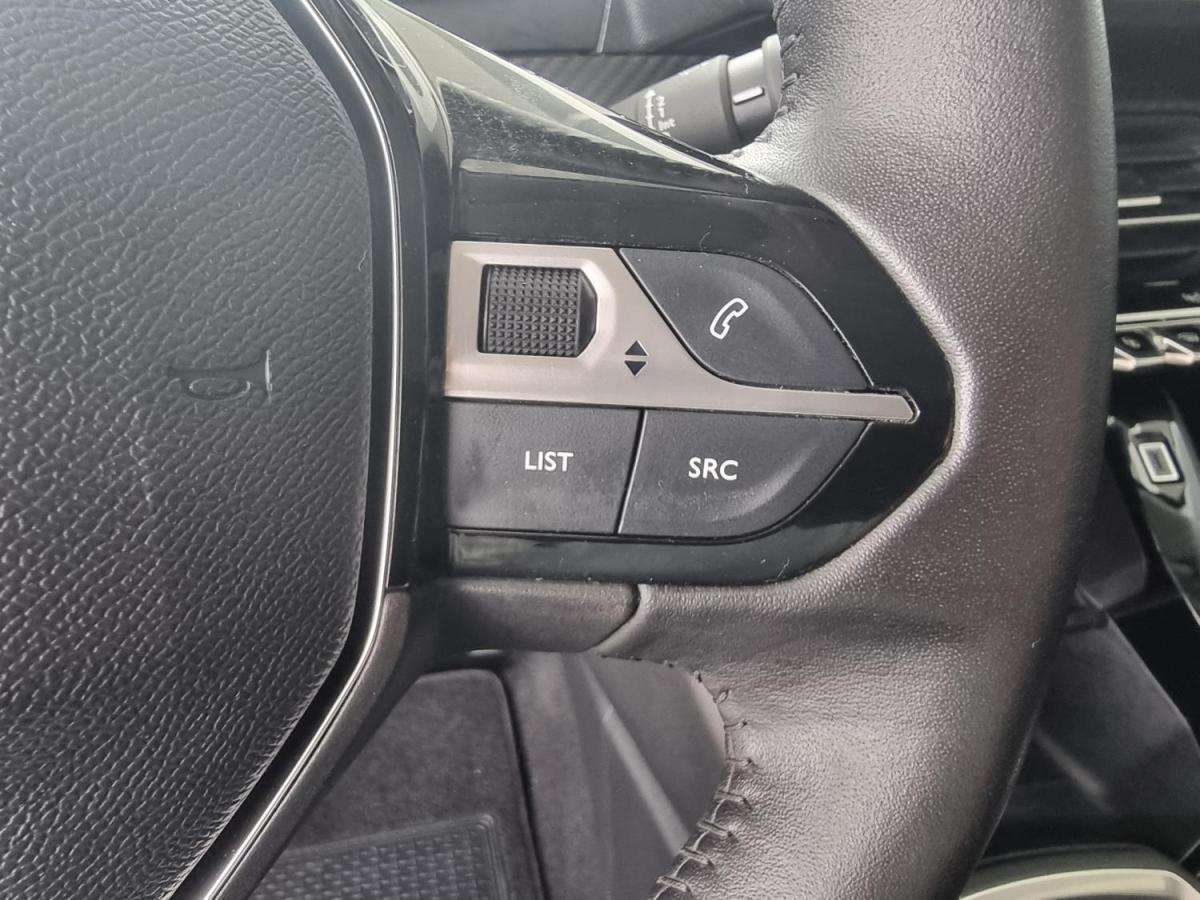 peugeot-208-2024-gasolina-1199cc