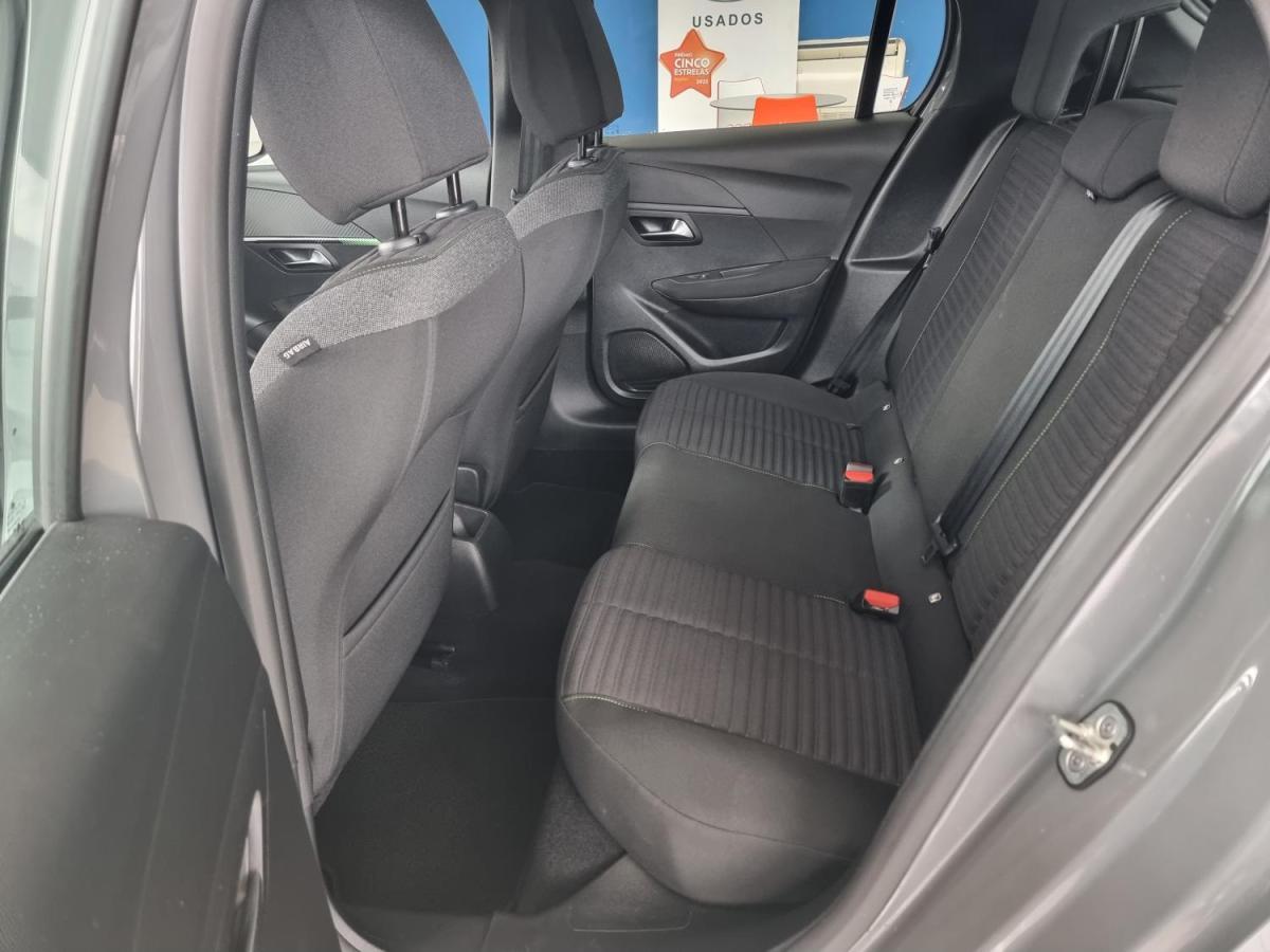 peugeot-208-2024-gasolina-1199cc