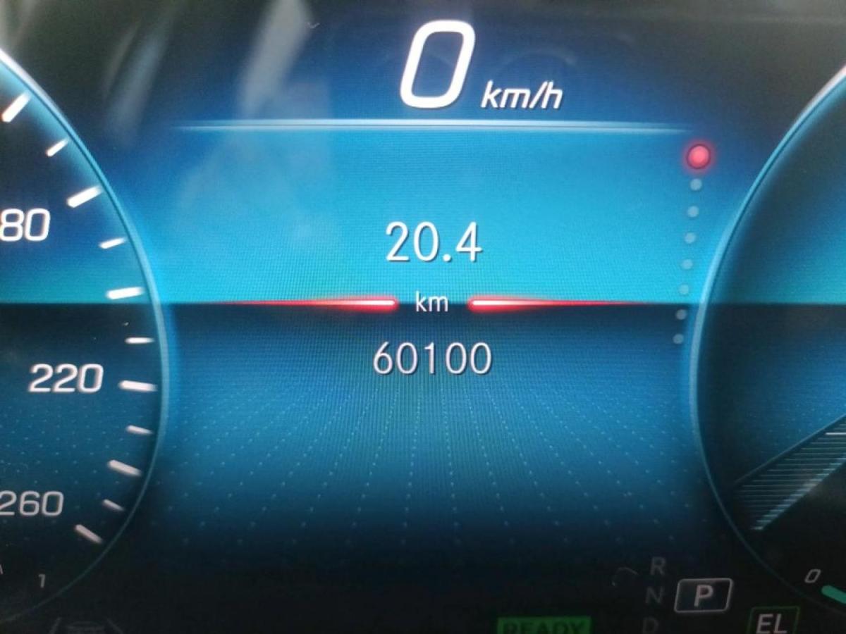 mercedes-benz-classe-a-2021-hibrido-a-gasolina-1332cc