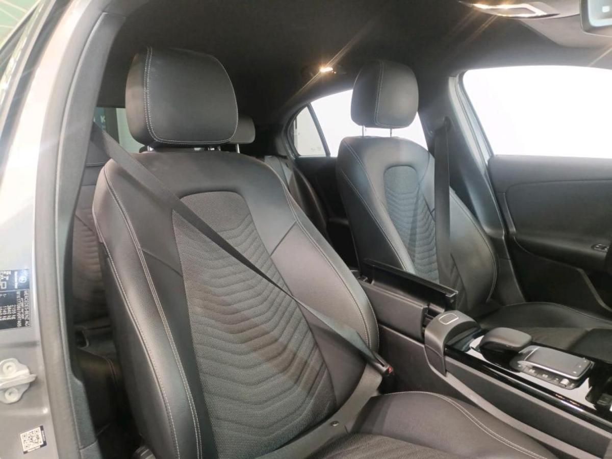 mercedes-benz-classe-a-2021-hibrido-a-gasolina-1332cc