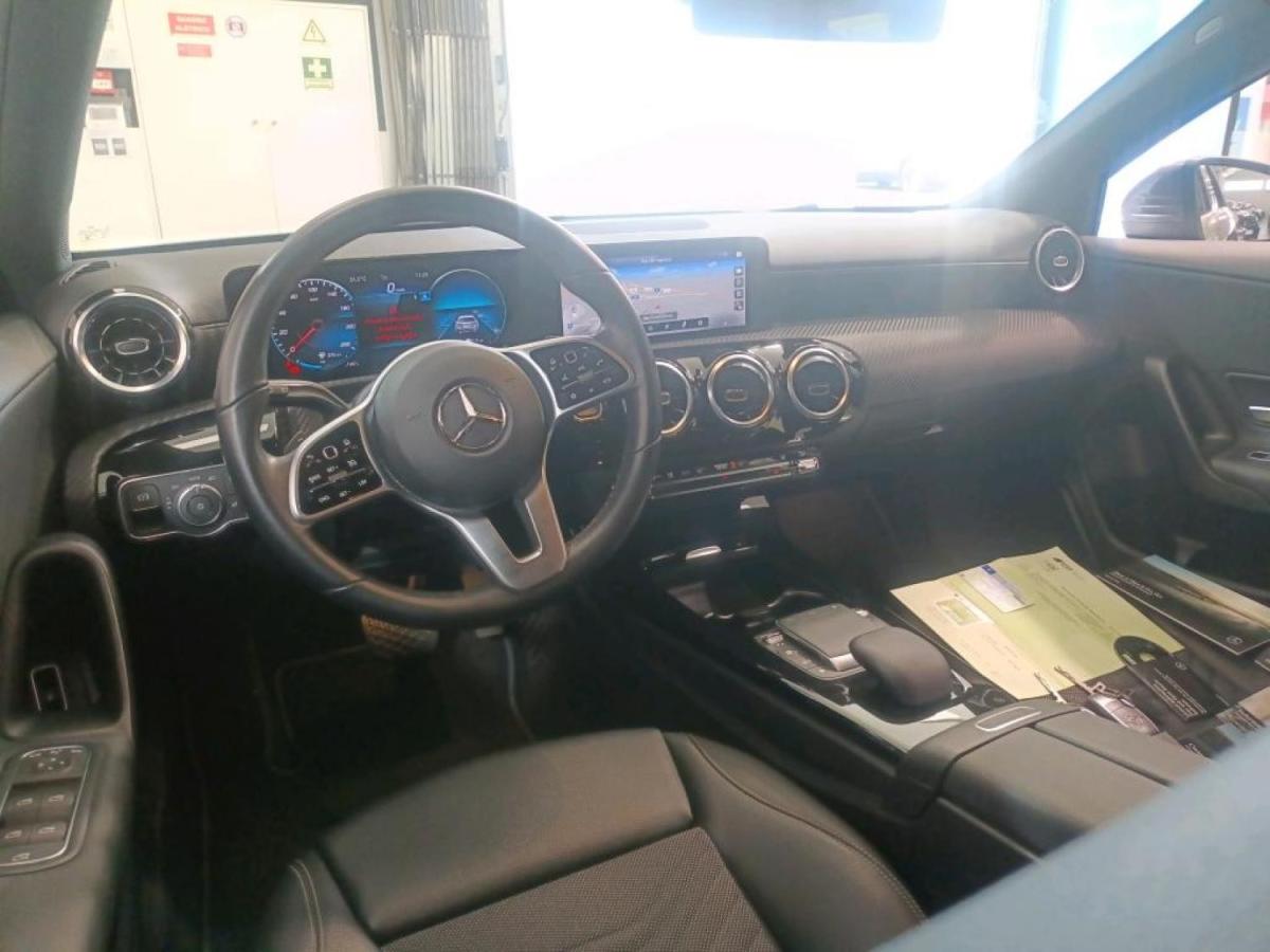 mercedes-benz-classe-a-2021-hibrido-a-gasolina-1332cc