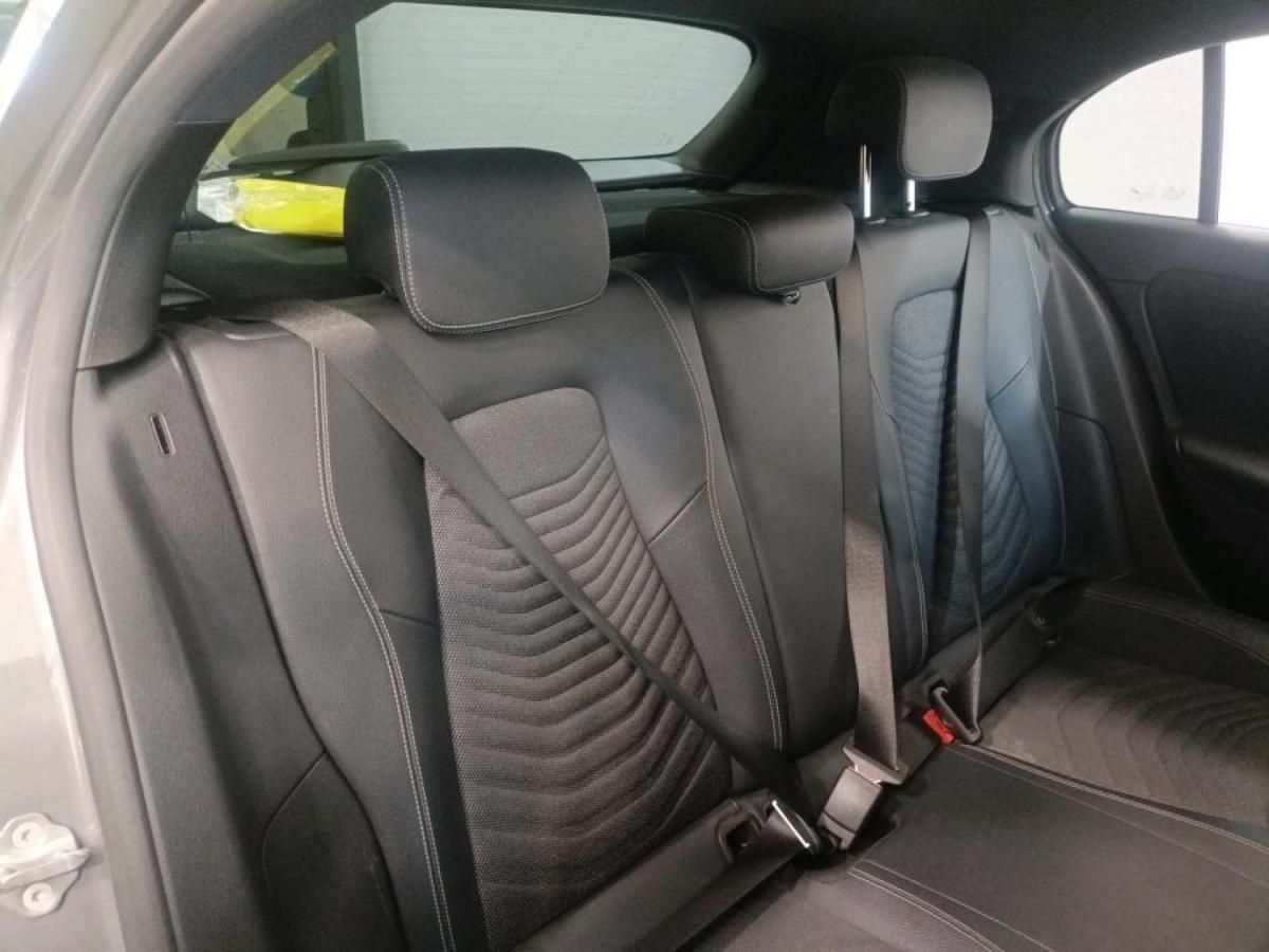 mercedes-benz-classe-a-2021-hibrido-a-gasolina-1332cc