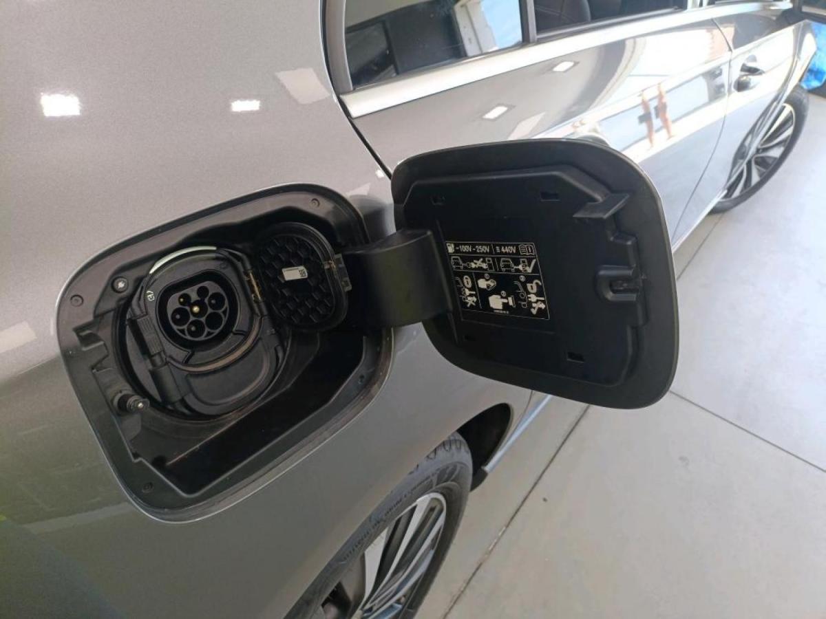 mercedes-benz-classe-a-2021-hibrido-a-gasolina-1332cc