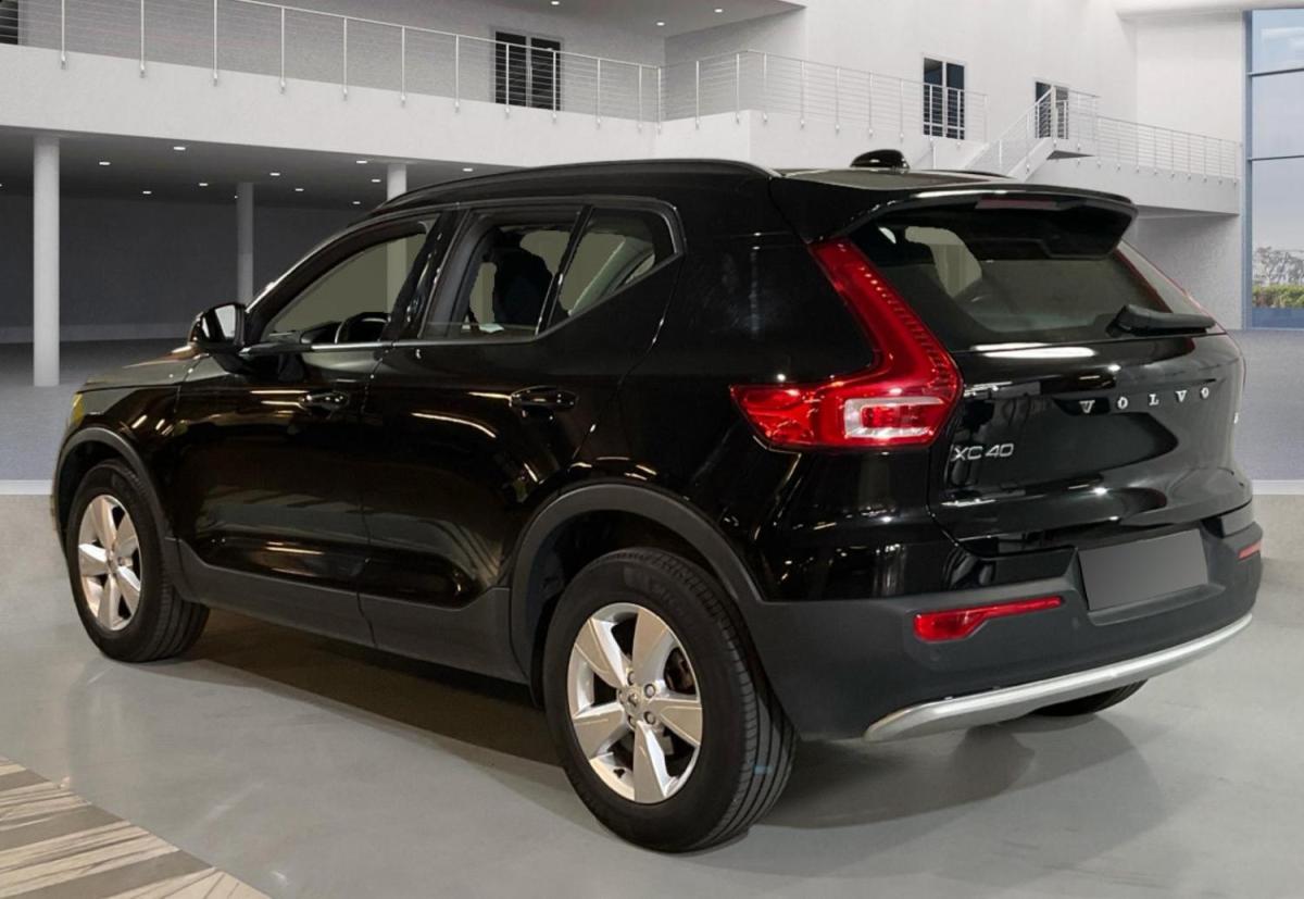 volvo-xc40-2023-gasolina-1477cc