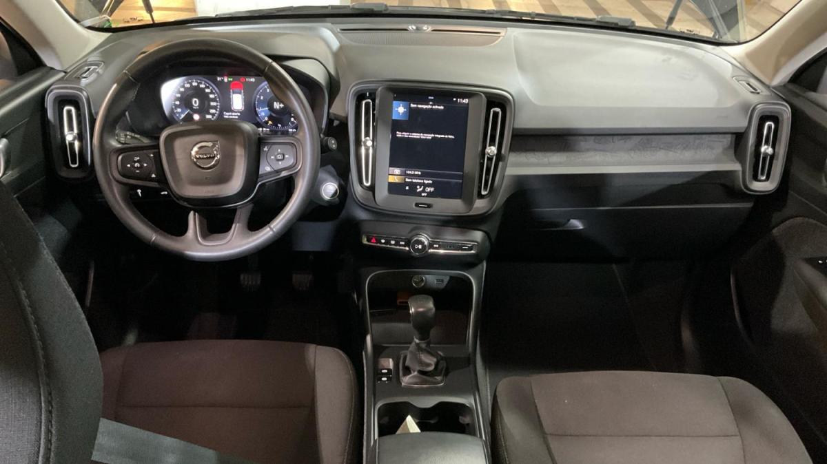 volvo-xc40-2023-gasolina-1477cc