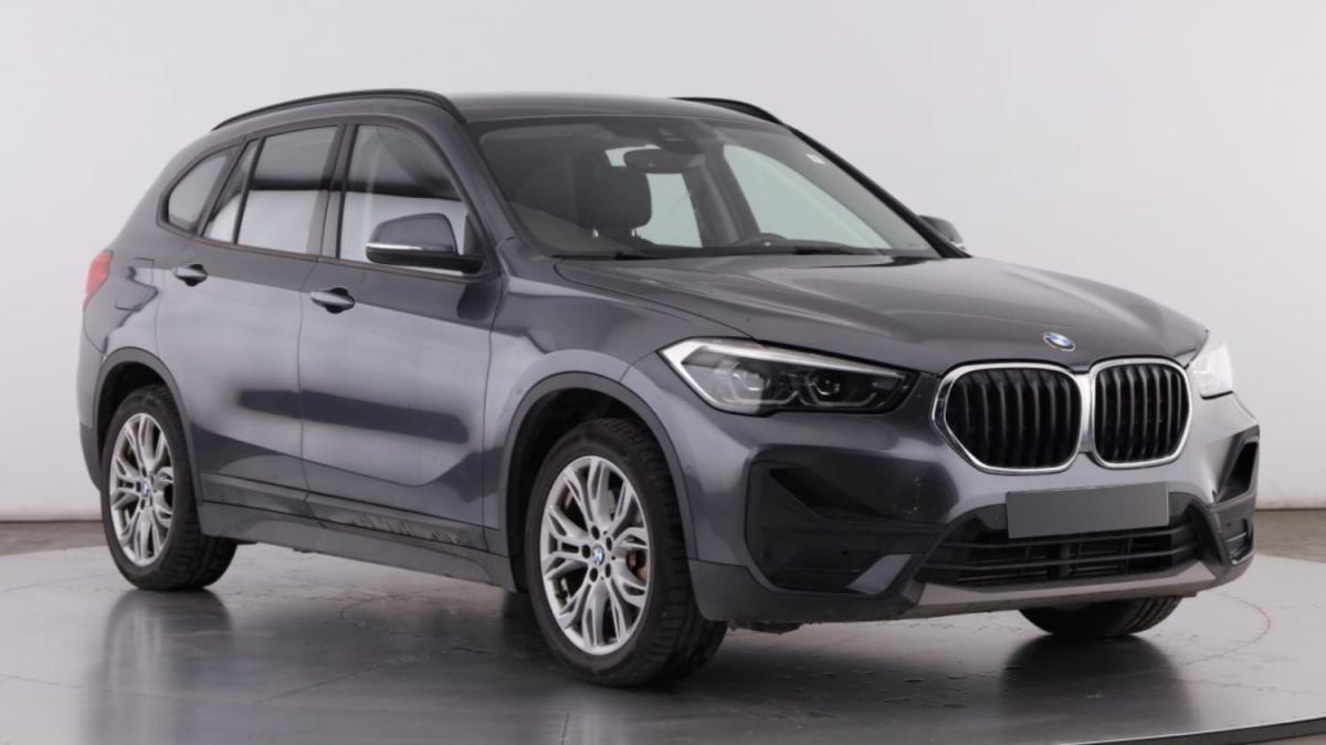 bmw-x1-2021-hibrido-a-gasolina-1499cc