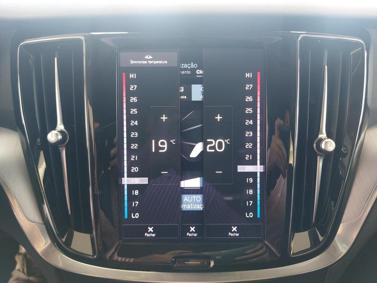 volvo-v60-2021-hibrido-a-gasolina-1969cc
