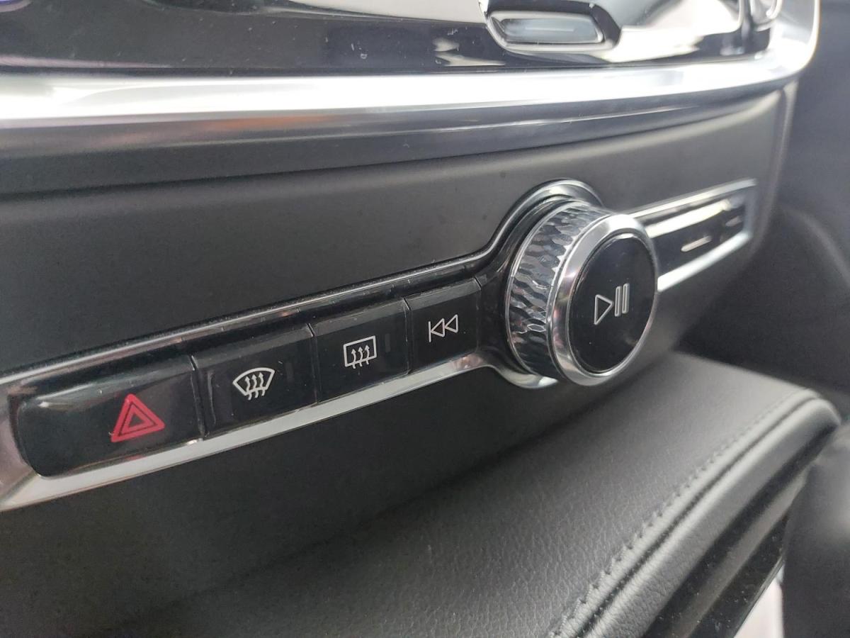 volvo-v60-2021-hibrido-a-gasolina-1969cc