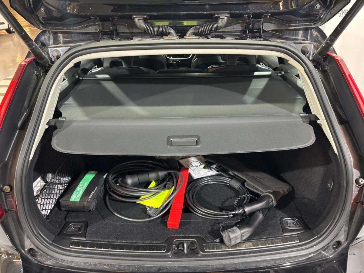 volvo-v60-2021-hibrido-a-gasolina-1969cc
