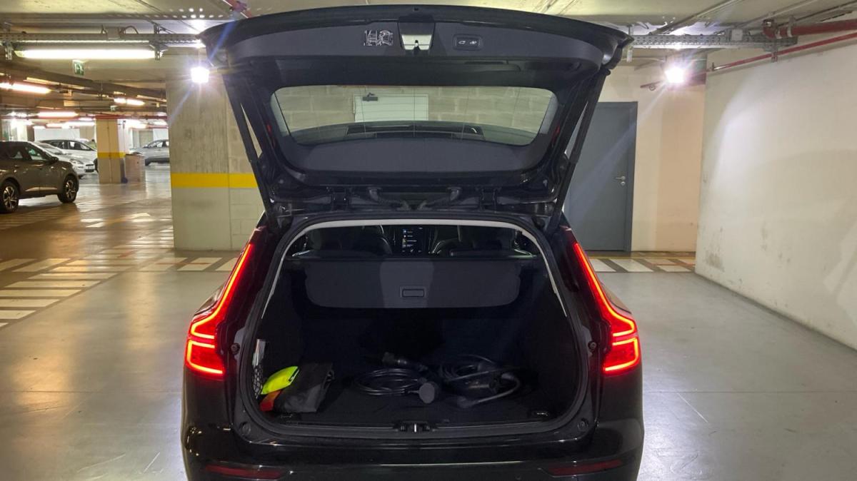 volvo-v60-2021-hibrido-a-gasolina-1969cc
