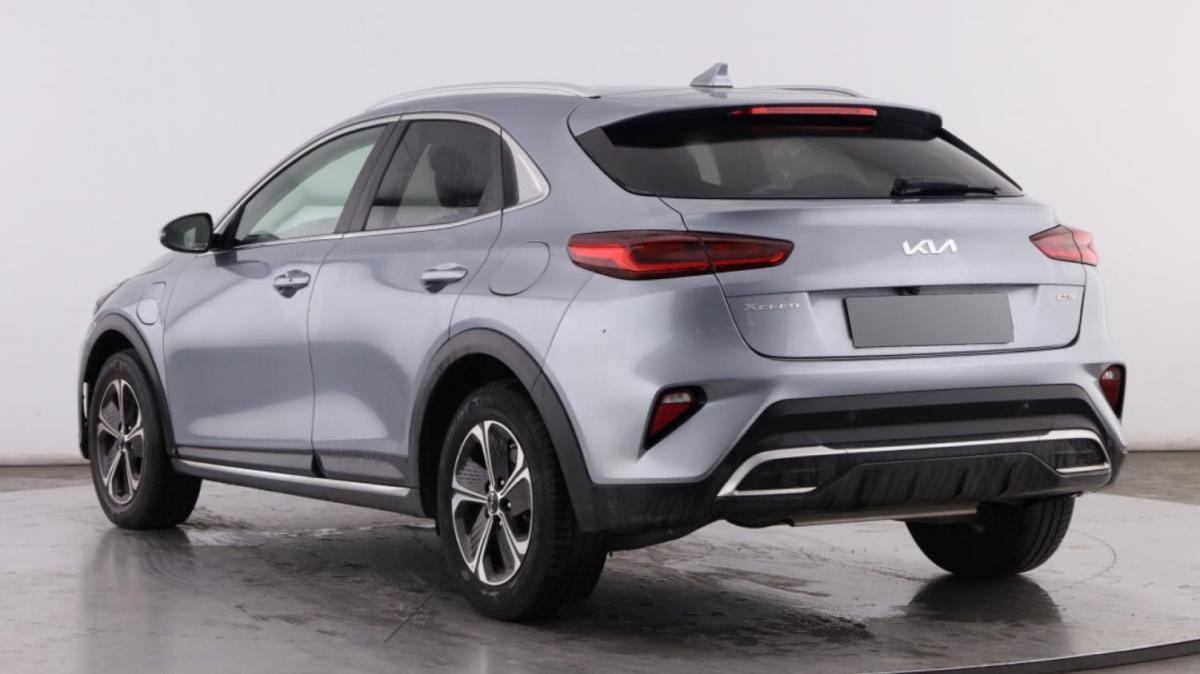 kia-xceed-2023-hibrido-a-gasolina-1580cc