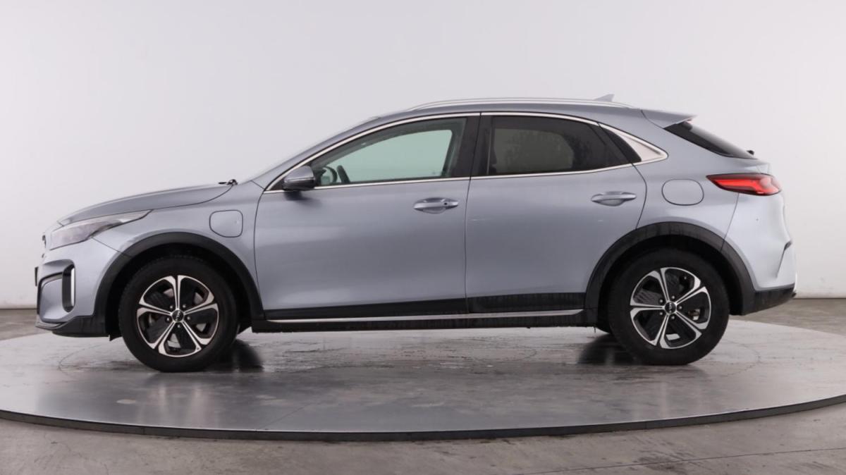 kia-xceed-2023-hibrido-a-gasolina-1580cc