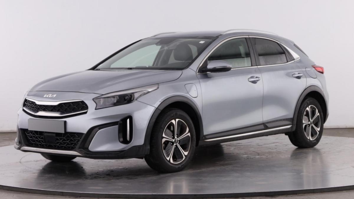 kia-xceed-2023-hibrido-a-gasolina-1580cc