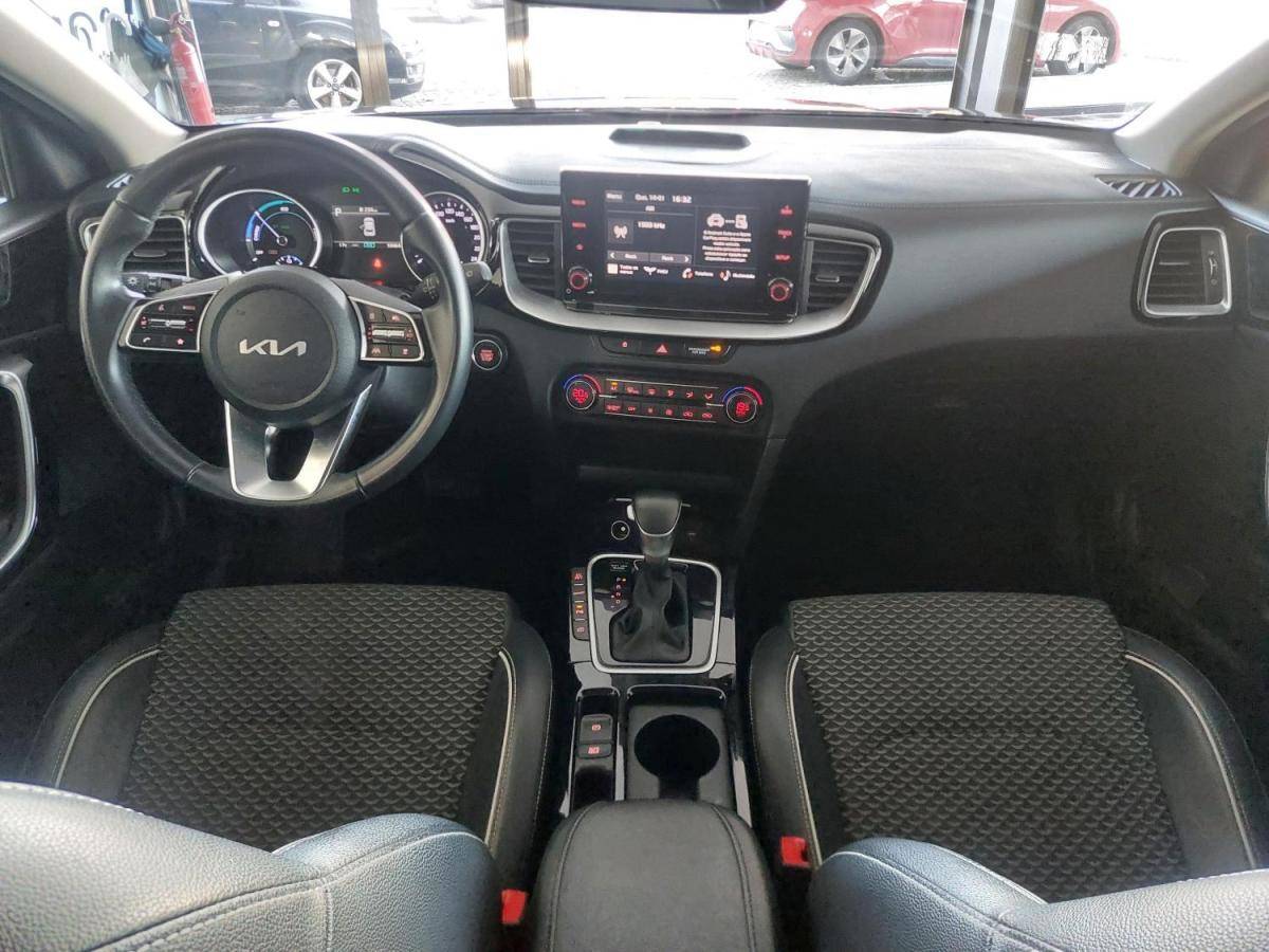 kia-xceed-2023-hibrido-a-gasolina-1580cc