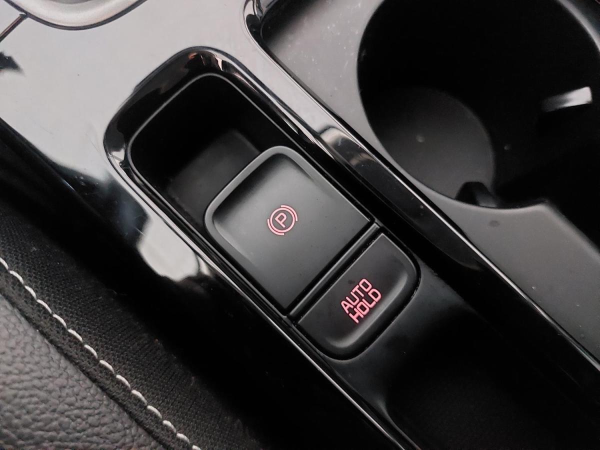 kia-xceed-2023-hibrido-a-gasolina-1580cc