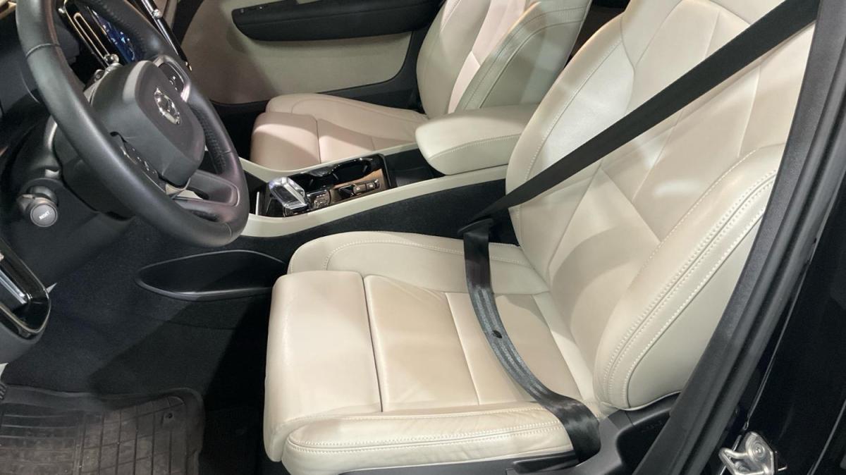 volvo-xc40-2021-hibrido-a-gasolina-1477cc