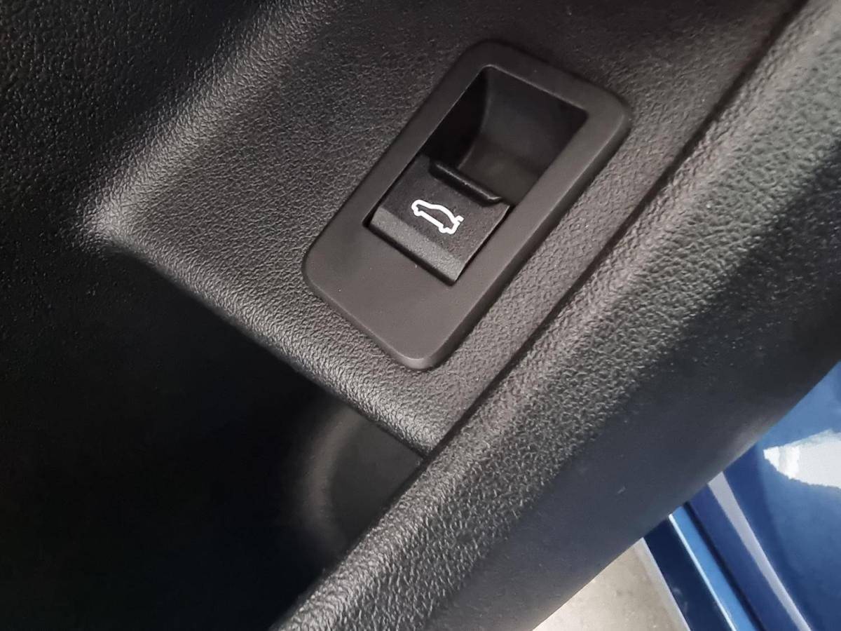 bmw-serie-2-2023-hibrido-a-gasolina-1499cc