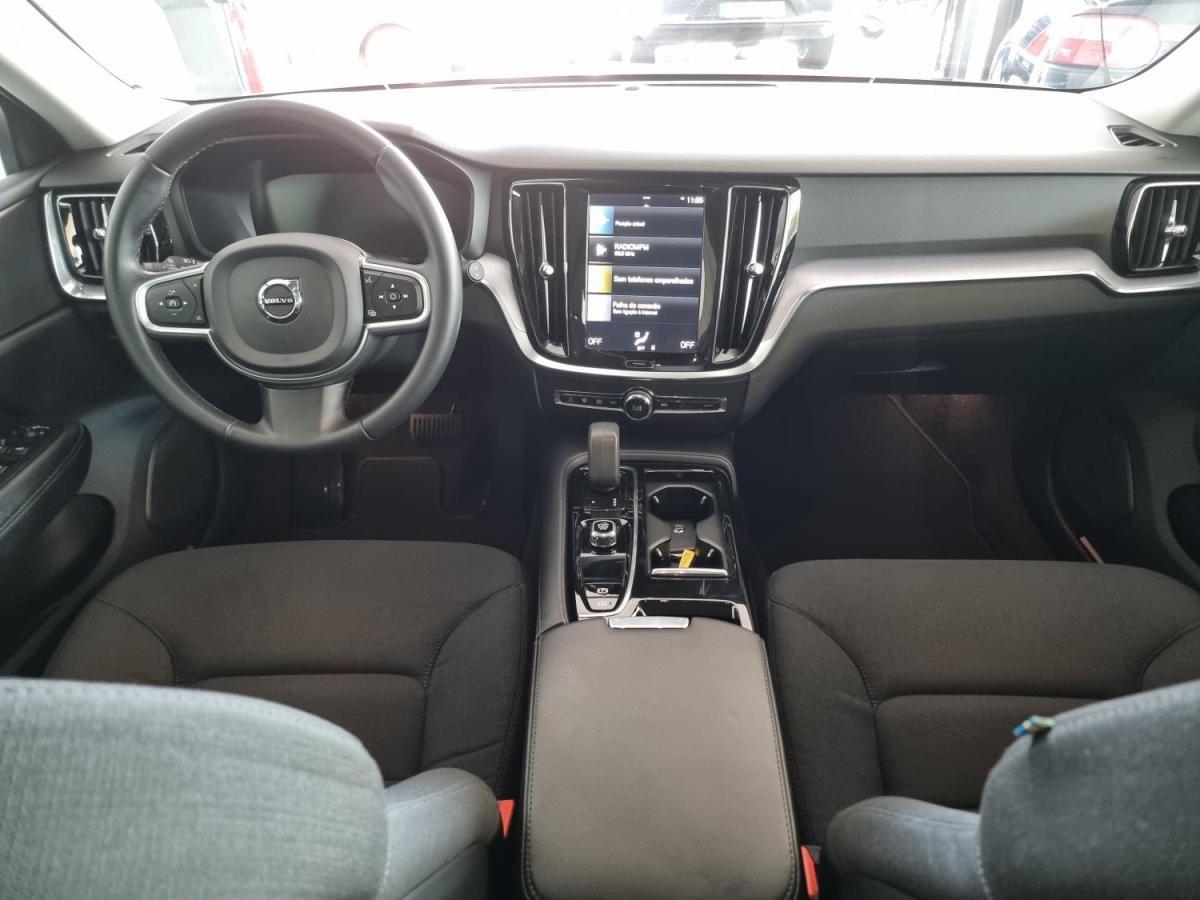 volvo-v60-2021-hibrido-a-gasolina-1969cc
