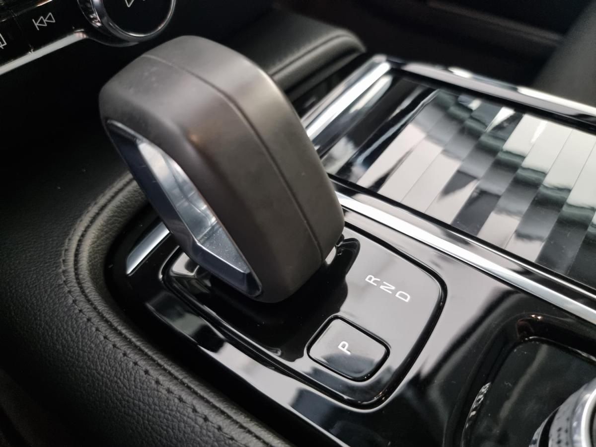 volvo-v60-2021-hibrido-a-gasolina-1969cc