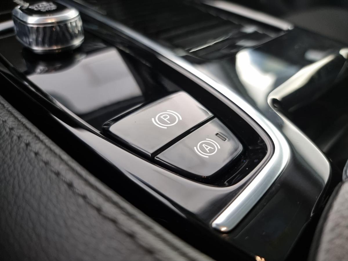 volvo-v60-2021-hibrido-a-gasolina-1969cc