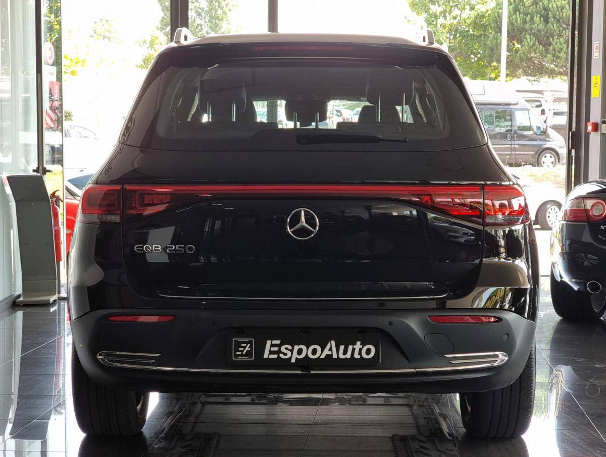 mercedes-benz-eqb-2022-eletrico-0cc