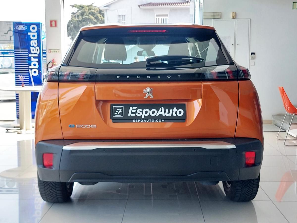 peugeot-e-2008-2021-eletrico-0cc