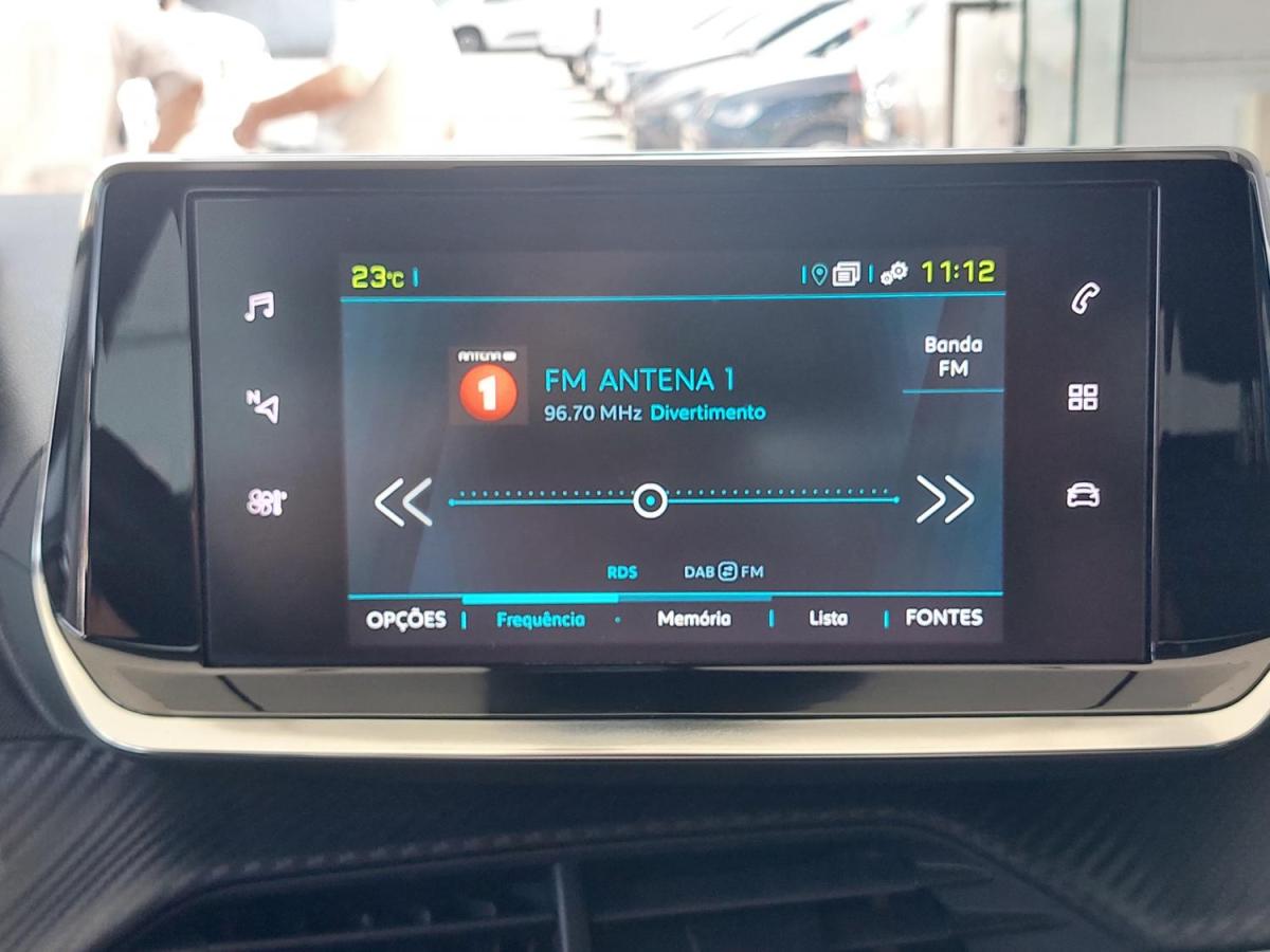 peugeot-e-2008-2021-eletrico-0cc