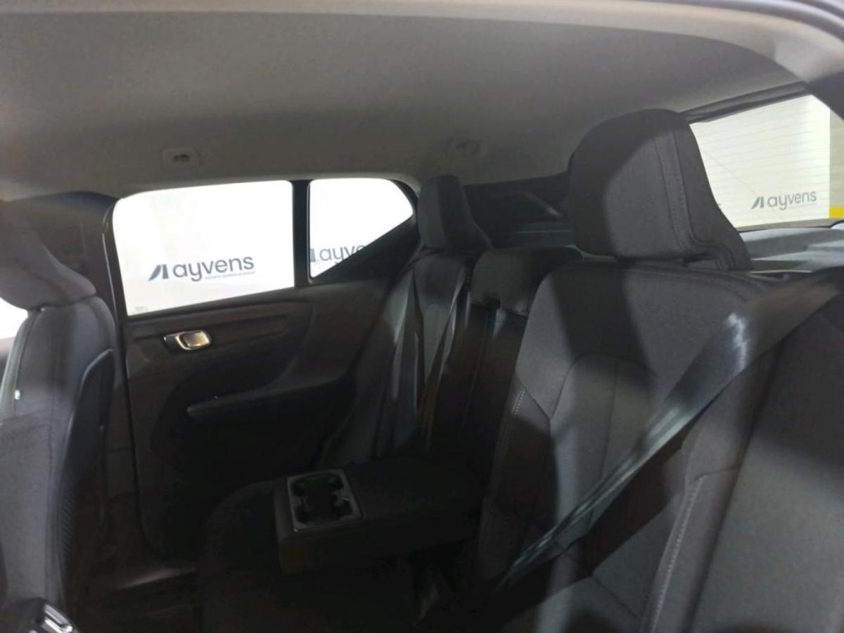 volvo-xc40-2022-hibrido-a-gasolina-1477cc