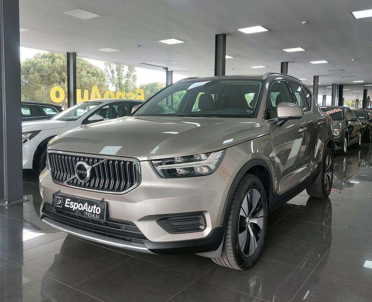 volvo-xc40-2021-hibrido-a-gasolina-1477cc