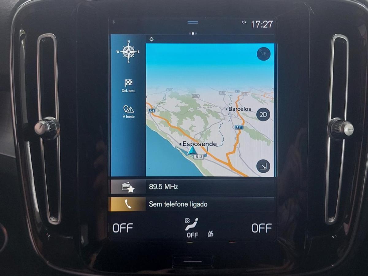 volvo-xc40-2021-hibrido-a-gasolina-1477cc