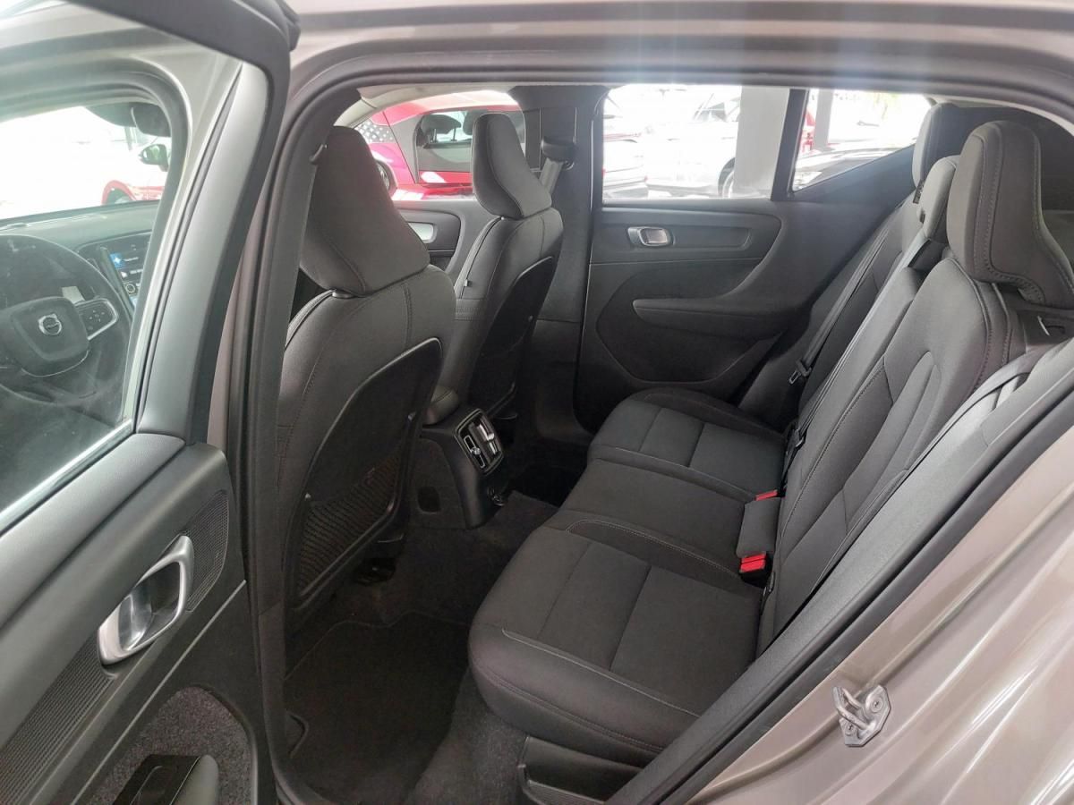 volvo-xc40-2021-hibrido-a-gasolina-1477cc