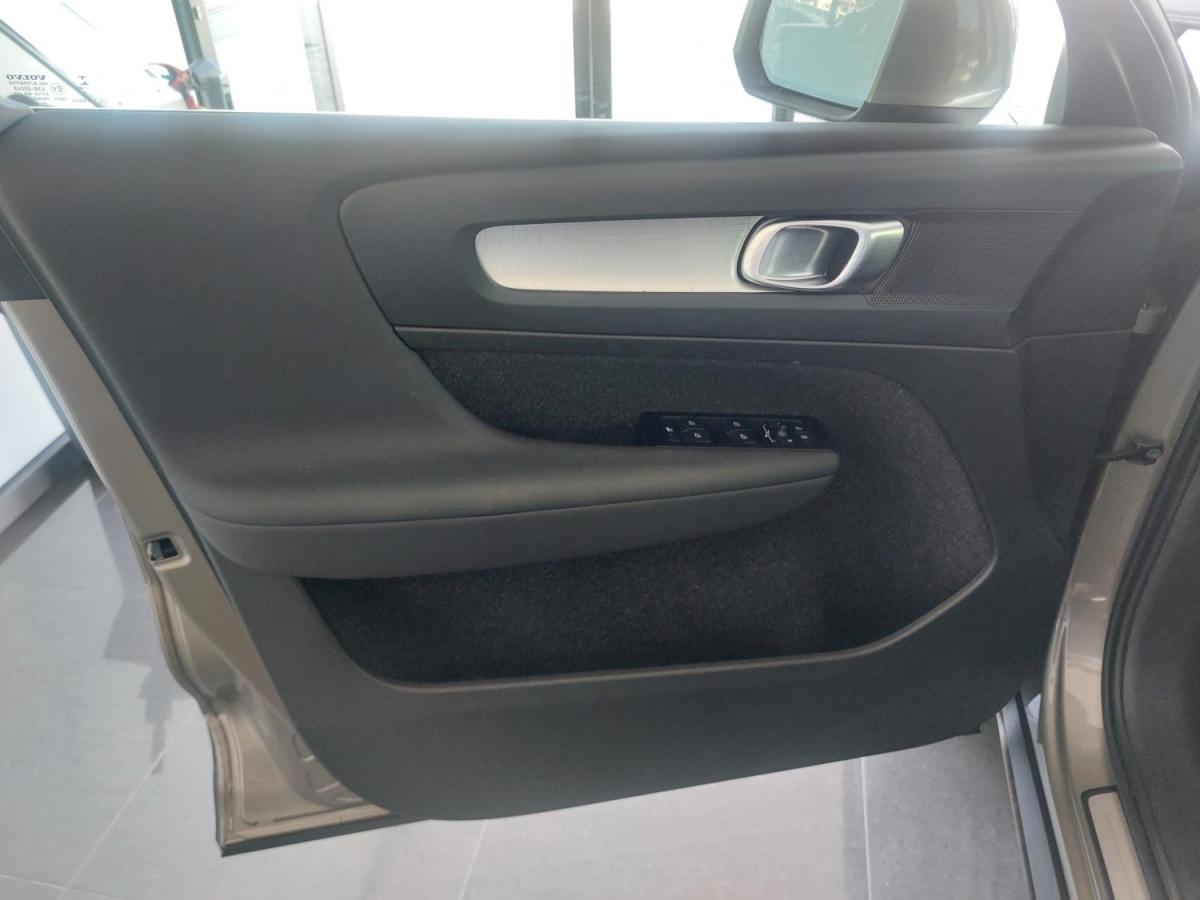 volvo-xc40-2021-hibrido-a-gasolina-1477cc