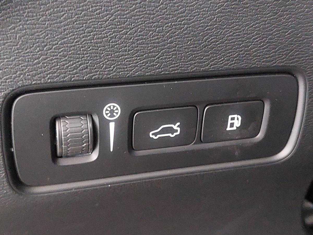 volvo-xc40-2021-hibrido-a-gasolina-1477cc