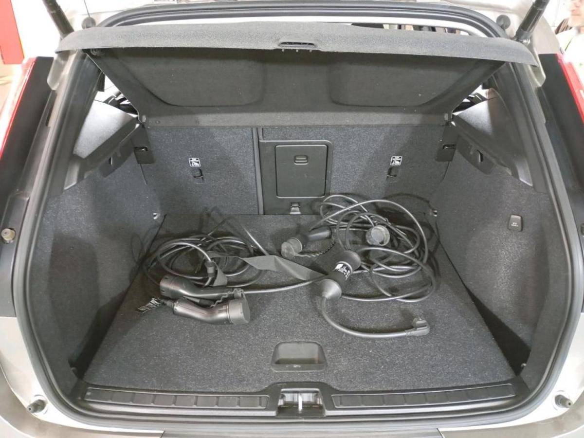 volvo-xc40-2021-hibrido-a-gasolina-1477cc