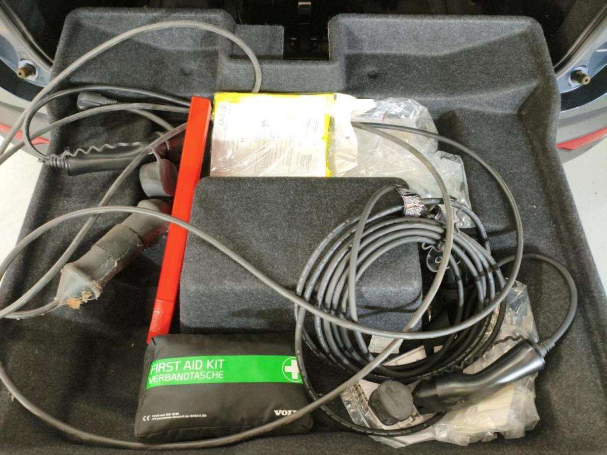 volvo-xc40-2021-hibrido-a-gasolina-1477cc