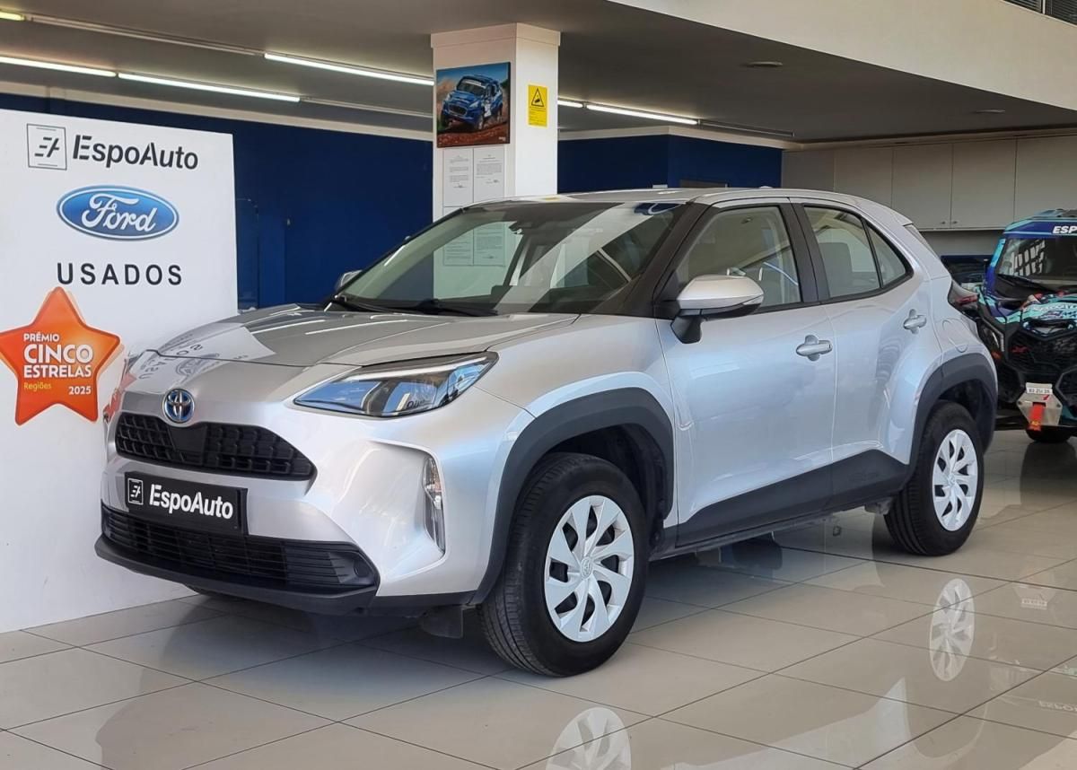 toyota-yaris-cross-2023-hibrido-a-gasolina-1490cc
