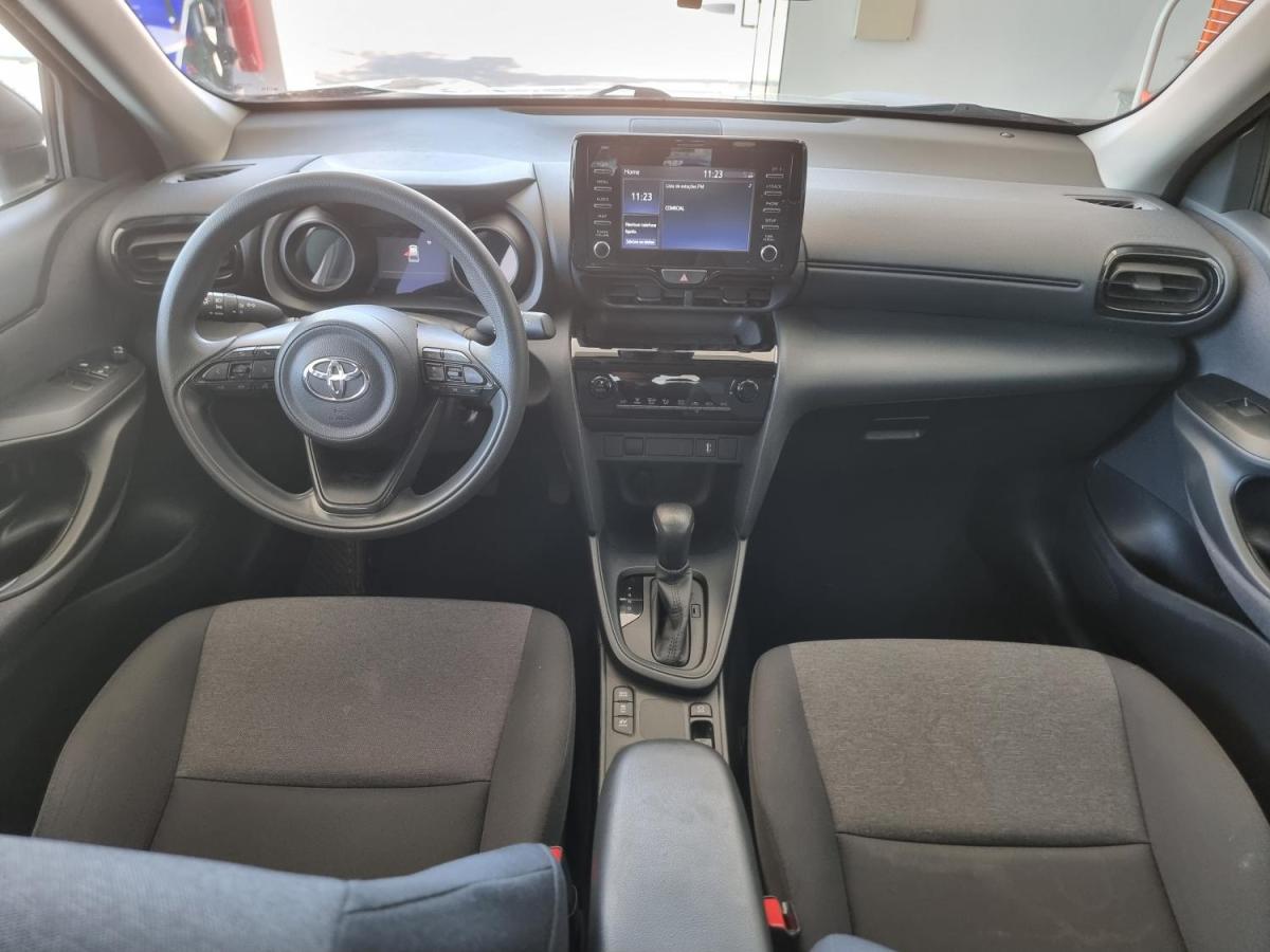 toyota-yaris-cross-2023-hibrido-a-gasolina-1490cc