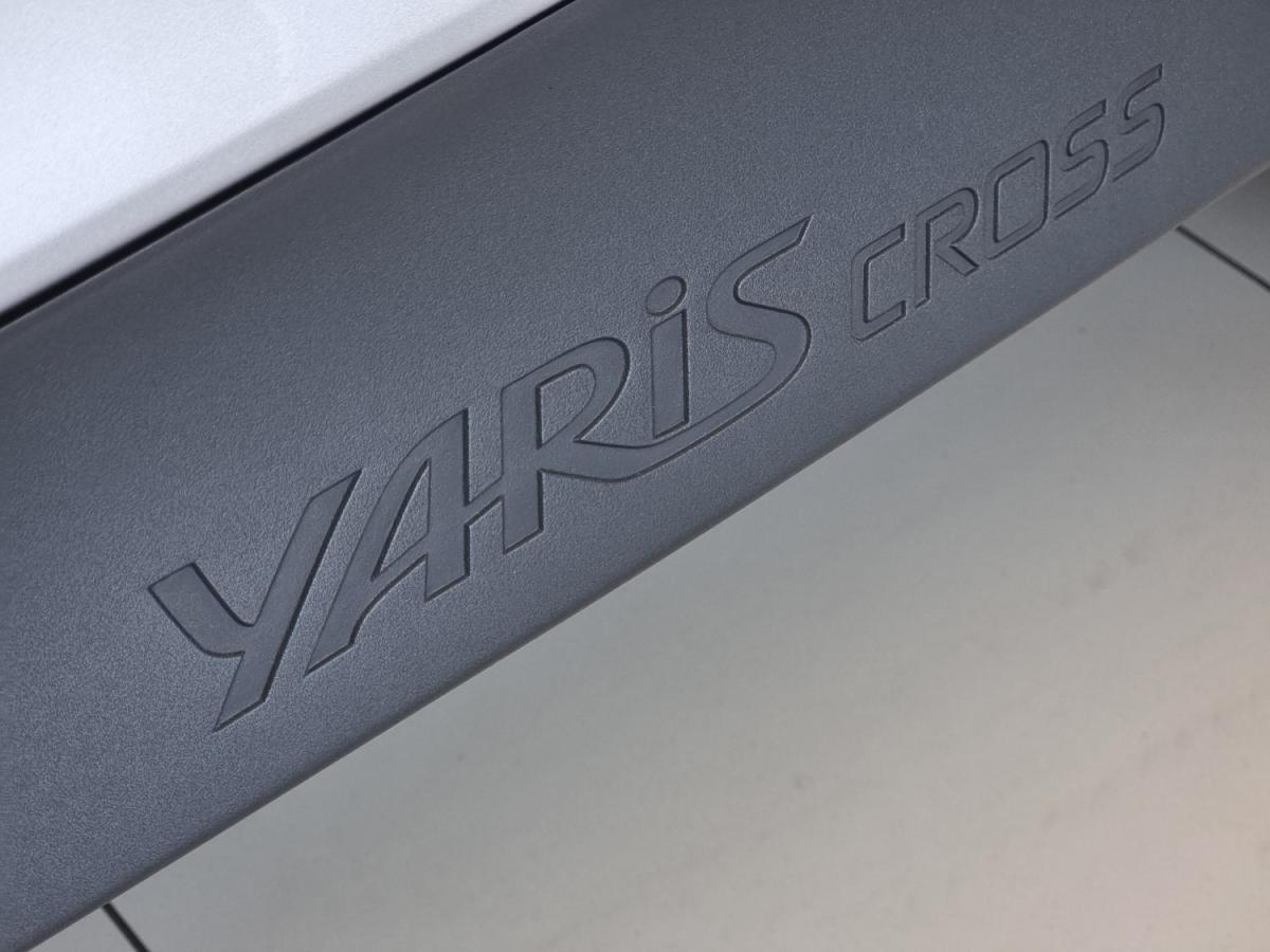 toyota-yaris-cross-2023-hibrido-a-gasolina-1490cc
