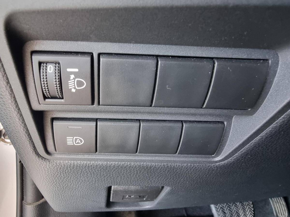 toyota-yaris-cross-2023-hibrido-a-gasolina-1490cc