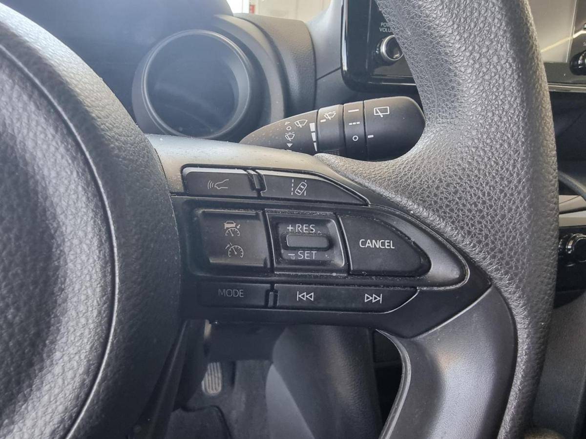 toyota-yaris-cross-2023-hibrido-a-gasolina-1490cc