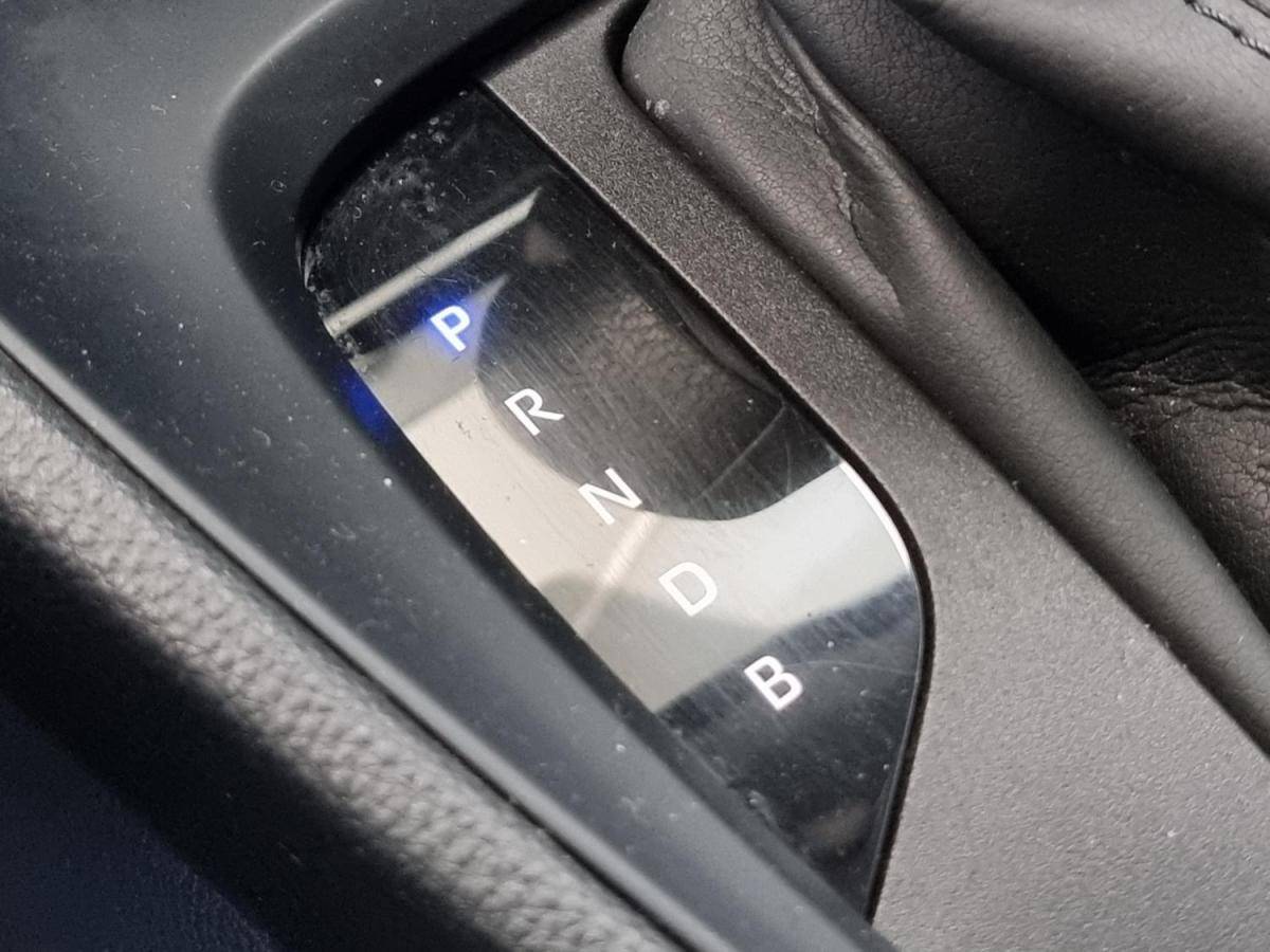 toyota-yaris-cross-2023-hibrido-a-gasolina-1490cc