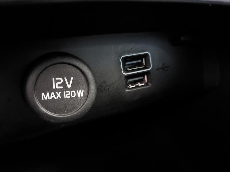volvo-xc40-2021-hibrido-a-gasolina-1477cc