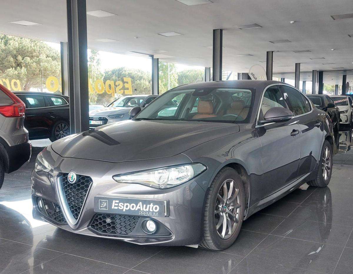 alfa-romeo-giulia-2017-diesel-2143cc