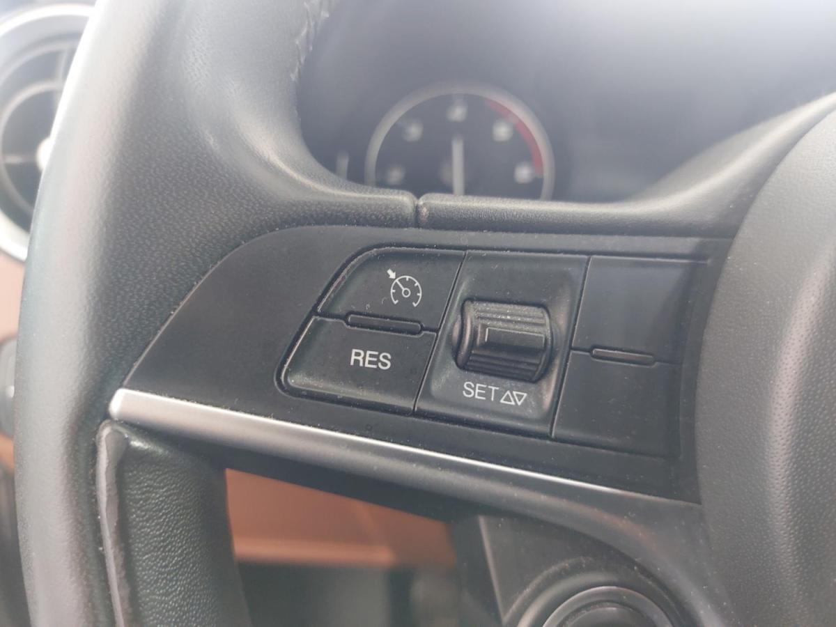 alfa-romeo-giulia-2017-diesel-2143cc