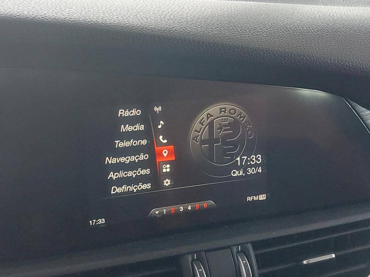 alfa-romeo-giulia-2017-diesel-2143cc