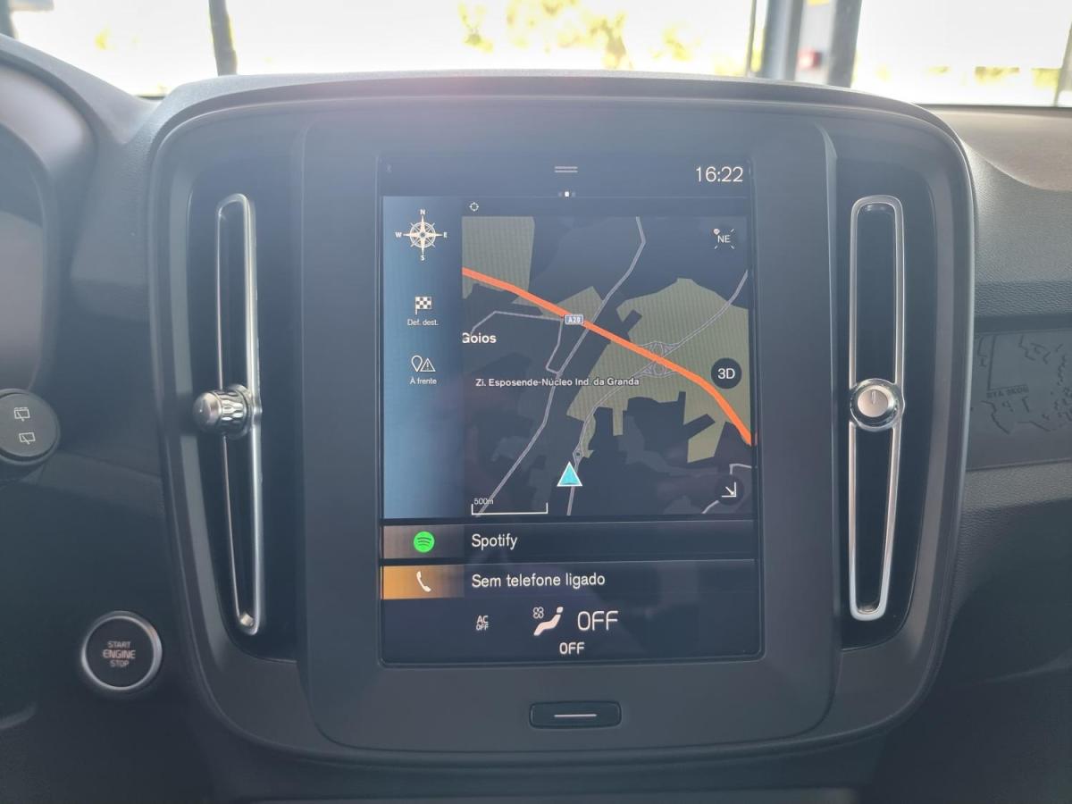 volvo-xc40-2022-hibrido-a-gasolina-1477cc