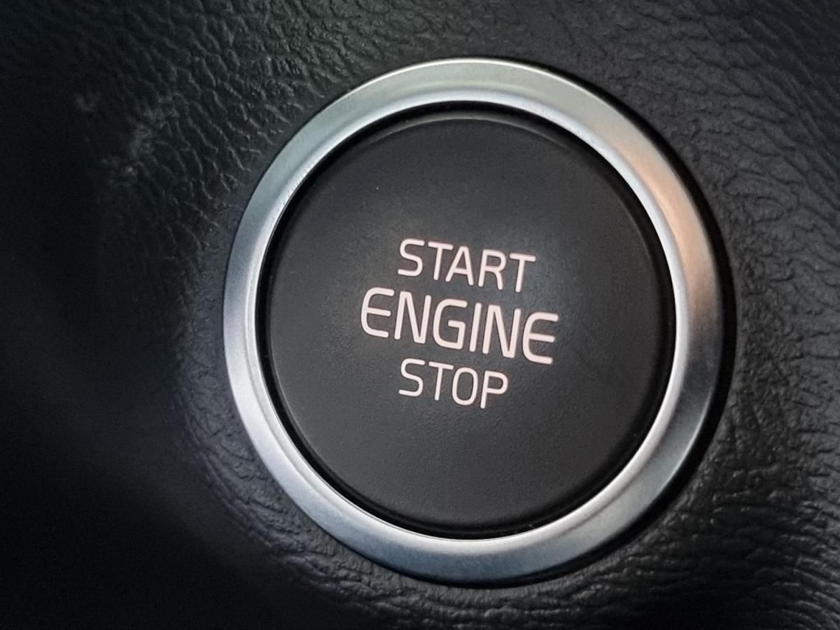 volvo-xc40-2022-hibrido-a-gasolina-1477cc