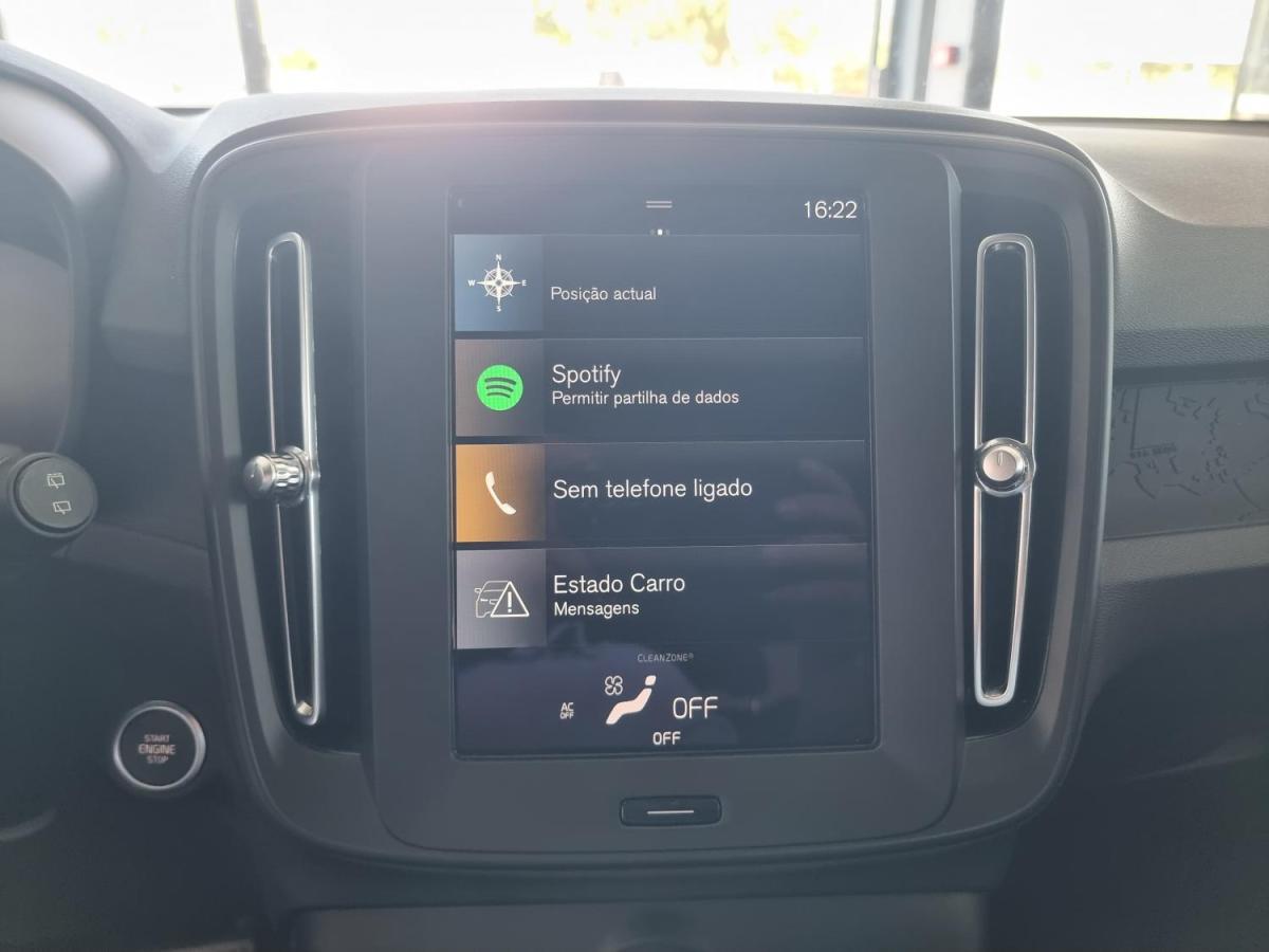 volvo-xc40-2022-hibrido-a-gasolina-1477cc
